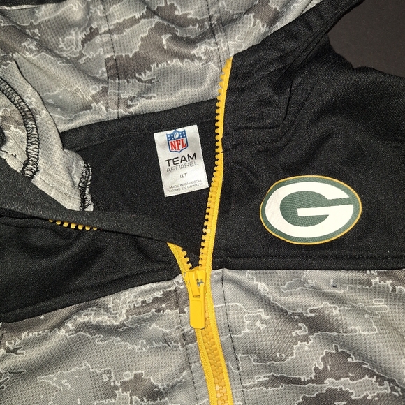 Green Bay Packers Sweater Jacket - Picture 2 of 4